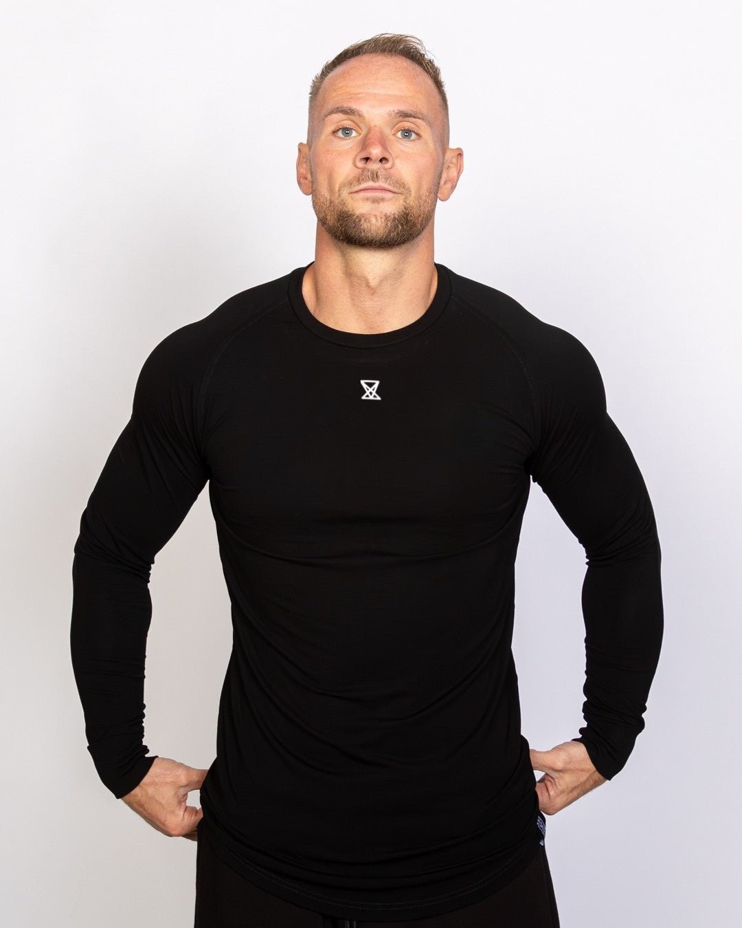 Essentials Long - Sleeved T-Shirt - VXS GYM WEAR